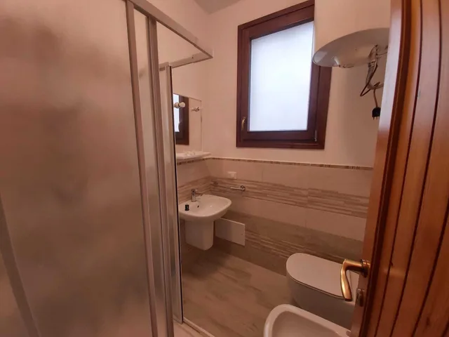 دوبلكس بسرير مزدوج بغرفة نوم واحدة مع أريكة، Residence Baia Santa Reparata 5/10