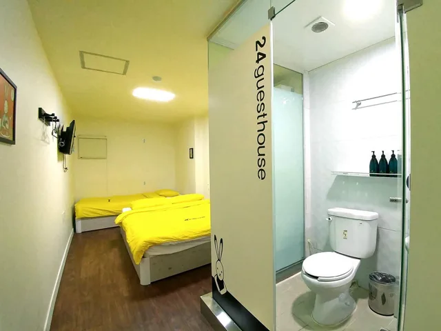 غرفة ثلاثية، 24 Guesthouse Seoul City Hall 2/2