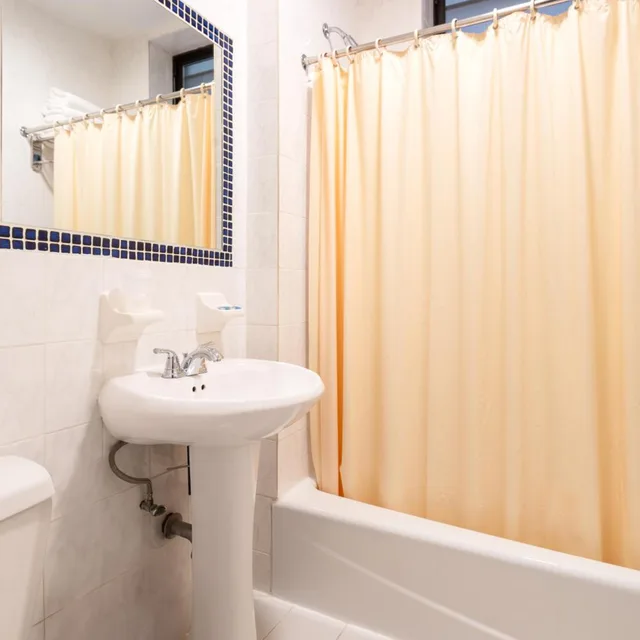 غرفة بسرير مزدوج، Hotel St James 6/8