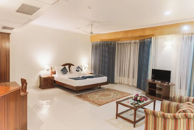 جناح بسرير كينج، CHANCES RESORT & CASINO 6/9