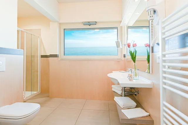 غرفة بسريرين منفصلين، Hotel Adria 3/4