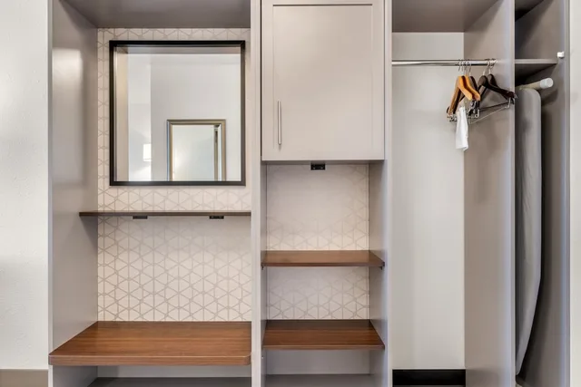 غرفة قياسية بسرير كوين، HOLIDAY INN ROCK SPRINGS 6/6