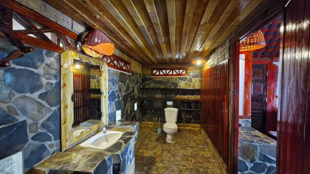كابينة ديلوكس بسريرين مزدوجين مع أريكة، Mai Pen Rai Bungalows 8/10