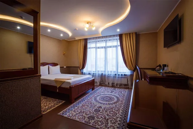 جناح جونيور بسرير مزدوج، Salut Hotel Almaty 1/2