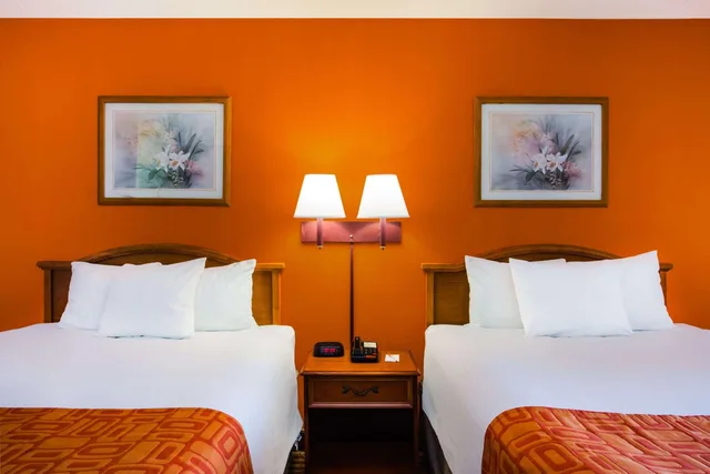 غرفة بسرير كوين للمدخنين، Howard Johnson by Wyndham Panama City 3/4