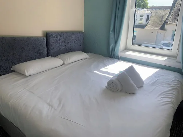 غرفة اقتصادية بسرير كينج، Irvine Riverside Guesthouse by Payman Club 1/1