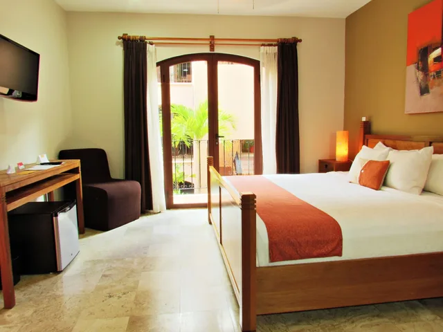 غرفة بسرير كينج، Acanto Playa del Carmen, Trademark Collection by Wyndham 3/5