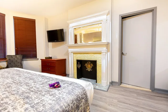 غرفة قياسية بسرير كينج، Hotel St James 2/9