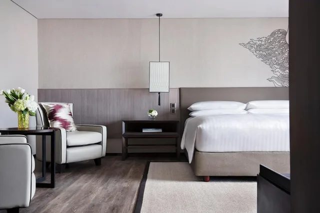 2 Bedrooms, Connecting, Family Suite, Suite, Club Lounge Access، Bangkok Marriott Marquis Queens Park 5/8