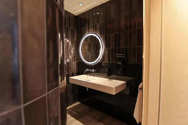 غرفة مفردة بسرير مزدوج، Silken Saaj Maar - Adults Only 2/3