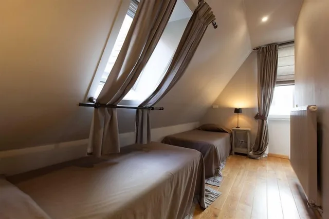 غرفة رباعية بسرير مزدوج وسريرين منفصلين، Boterhuis Hotel 3/4