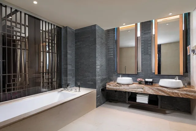 Premium, 2 Double Beds, Golf Course View، CROWNE PLAZA CHONGQING NEW NORTH ZONE 4/4