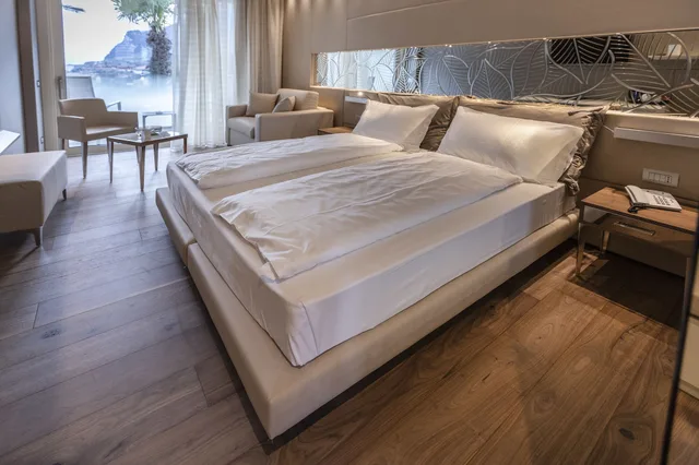 Prestige, Double Bed, Partial Lake View، Park Hotel Imperial Centro Tao Natural Medical Spa 1/7