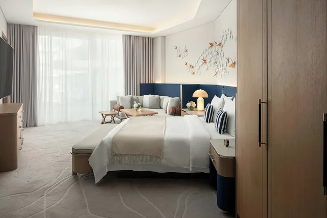 Caroline Astor, Suite, King Bed, Balcony، The St. Regis Al Mouj Muscat Resort 1/3
