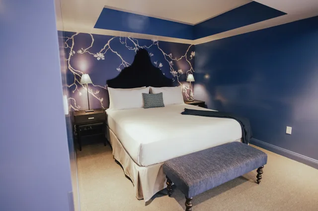 Suite, King Bed, Balcony, The Winston Solvang 6/6