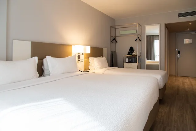 Superior, Triple, 1 Queen and 1 Single Bed, Radisson Hotel Barra Rio de Janeiro 2/8
