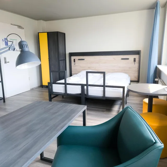 Plus, Single Bed، a&o Berlin Mitte 5/6