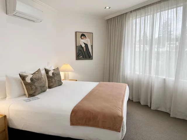1 Bedroom, Urban, Apartment, King Bed, Sofa, Trinity Wharf Tauranga 1/2