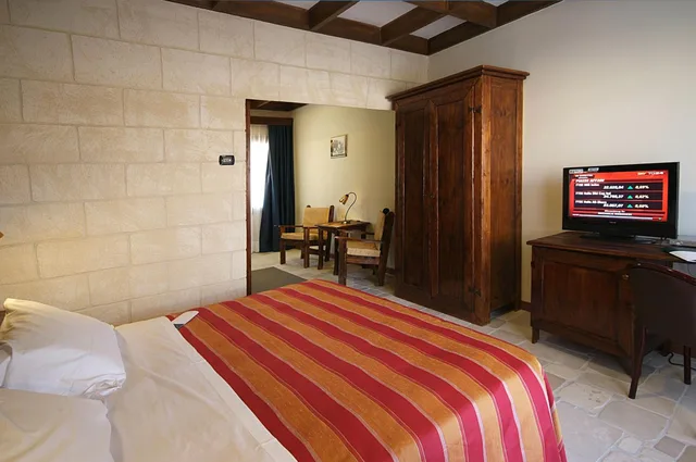 غرفة تنفيذية بسرير مزدوج، UNA Hotels Regina Bari 1/5