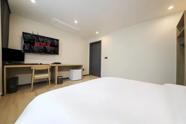 غرفة سوبيريور بسرير مزدوج، E Cheonan Hotel 2/10