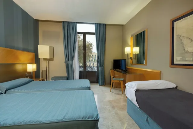 غرفة ثلاثية بثلاثة أسرّة، Del Mar Hotel 4/10