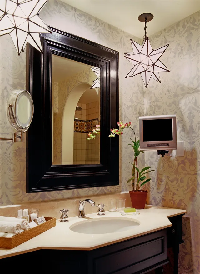 Premium, King Bed, French Balcony, Balcony، Kimpton Canary Hotel, an IHG Hotel 10/13
