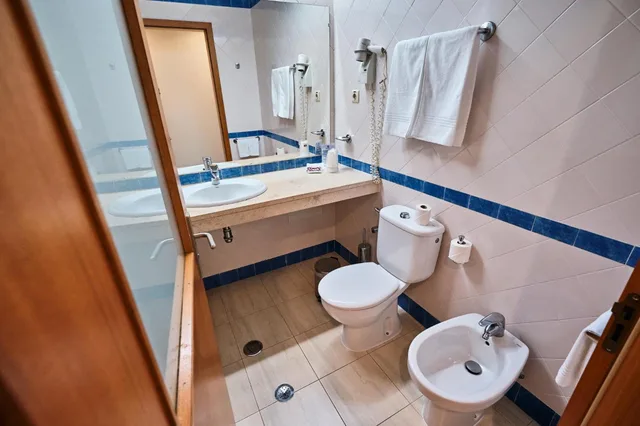 غرفة بسرير مزدوج أو سريرين منفصلين، Varandas do Atlântico by RIDAN Hotels 9/9