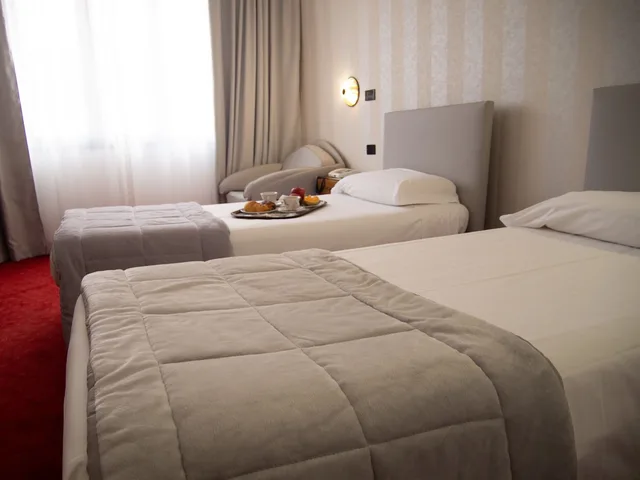 غرفة مفردة، Hotel Tessarin 6/8