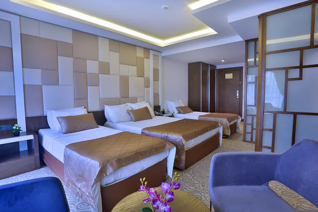 غرفة قياسية رباعية، Grand Sagcanlar Hotel 3/4
