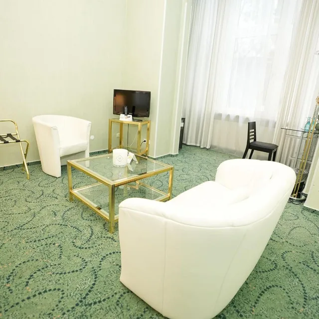 Suite, King Bed, Hotel Palmenhof 5/9