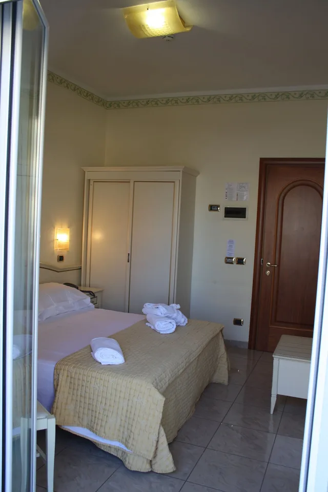غرفة بسرير مزدوج، Gaston Hotel 7/10
