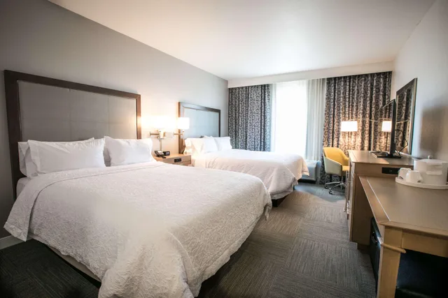 جناح، Hampton Inn & Suites Tempe/Phoenix Airport 1/3