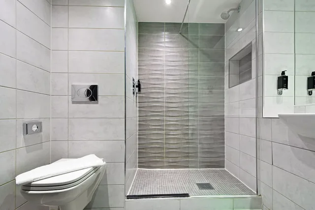 Smart, Studio, Double Bed، Roomzzz Nottingham City 7/8
