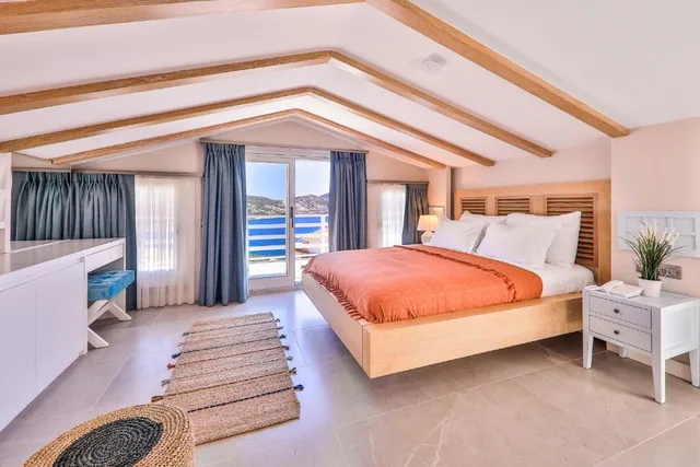 بنتهاوس بجاكوزي، Kalkan Saray Suites Hotel 1/8