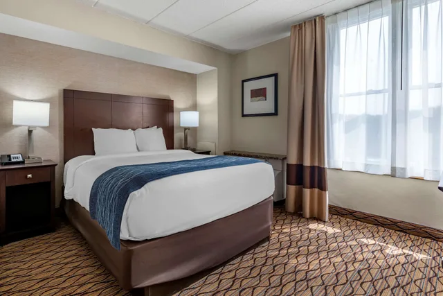 جناح بسرير كوين مع أريكة، Comfort Inn & Suites Glen Mills - West Chester 4/9