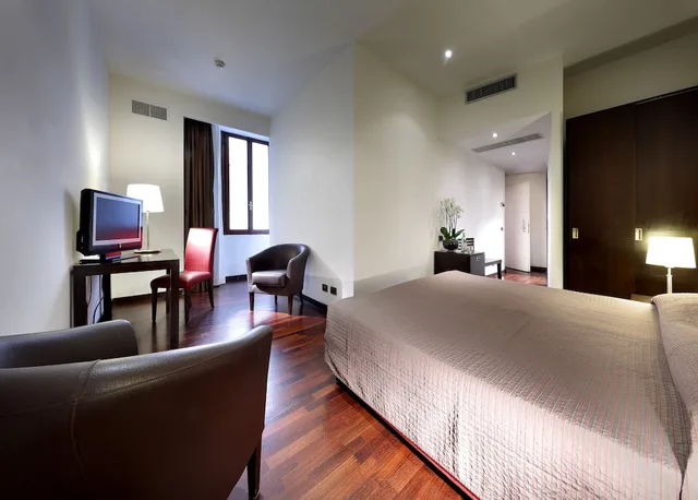 جناح جونيور بسرير كوين، Exe International Palace 1/2