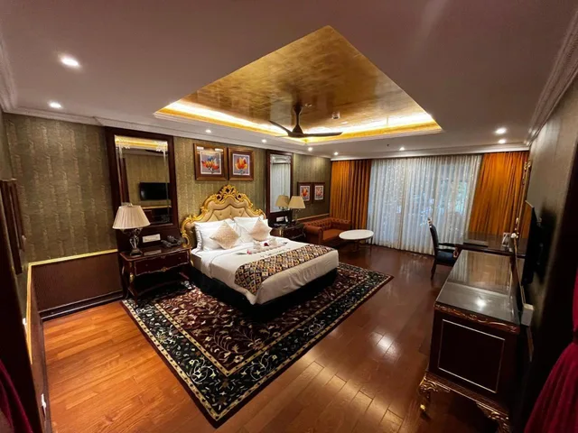 غرفة ديلوكس بسريرين منفصلين، MAYFAIR Lake Resort, Atal Nagar, Raipur 1/1