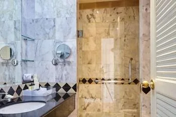غرفة غراند بإطلالة على النهر، Kalanan Riverside Resort 1/1