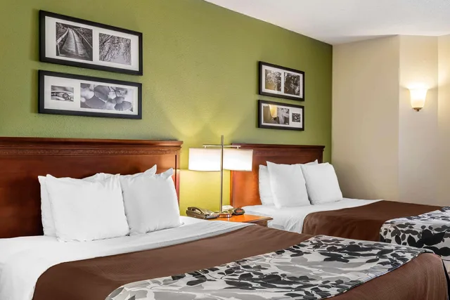 Upgrade, 2 Queen Beds، Sleep Inn Gaffney At I-85 3/5