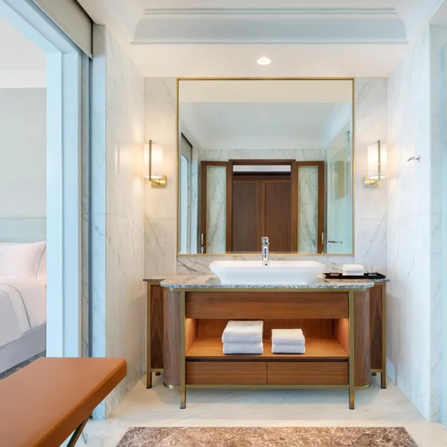 Westin, Club, Guest Room, 2 Double Beds, Club Lounge Access، The Westin Surabaya 8/10