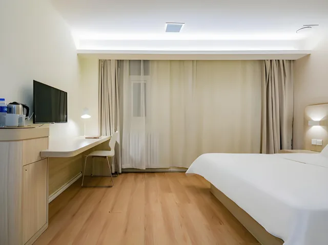 غرفة سوبيريور بسرير كوين، Hanting Hotel Xi'an Bell Drum Tower Muslim Street 2/3