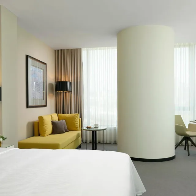 Centro, Suite, Sofa, Corner، Centro Westside Rotana 1/3
