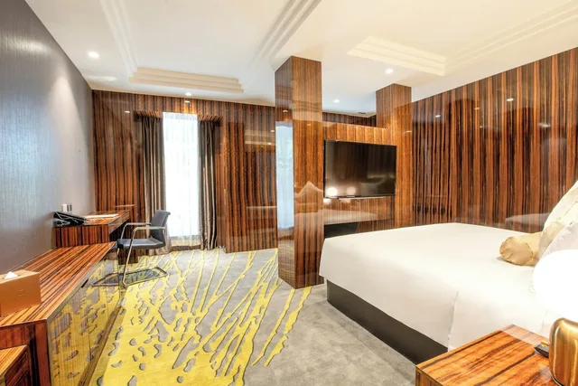 غرفة بريميوم بسرير كينج، Moty Hotel 1/5