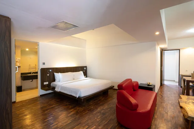 جناح، The Bene Hotel Kuta 2/4