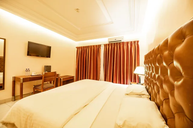 جناح فاخر بسرير كينج، Bravia Eco Hotels 1/2