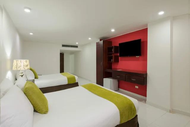 غرفة سوبيريور بسرير مزدوج، Hotel Calypso Beach 1/4