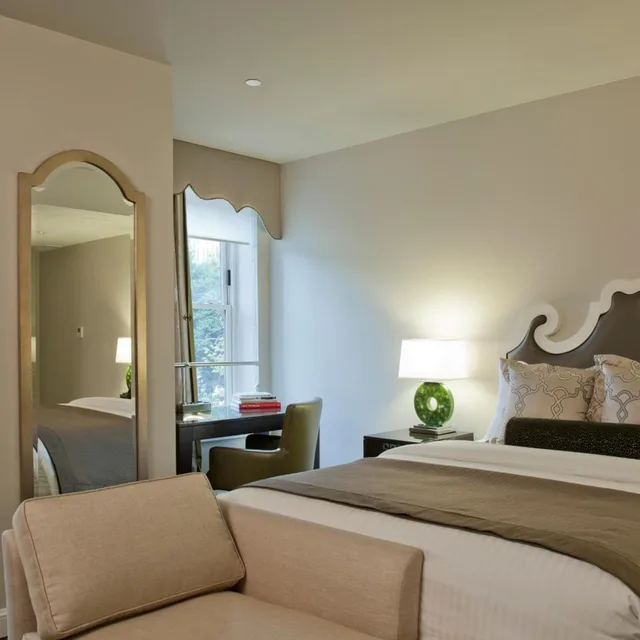 جناح جونيور بسرير كوين، Morrison Clark Historic Inn and Restaurant 5/6