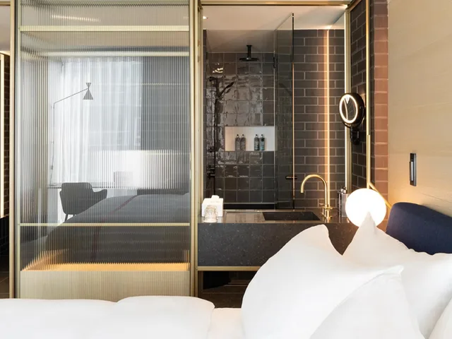 غرفة قياسية بسريرين منفصلين، Ruby Emma Hotel & Bar 3/3