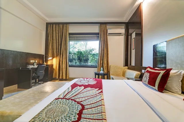 غرفة فاخرة بسرير كينج، Airport Residency 7/10