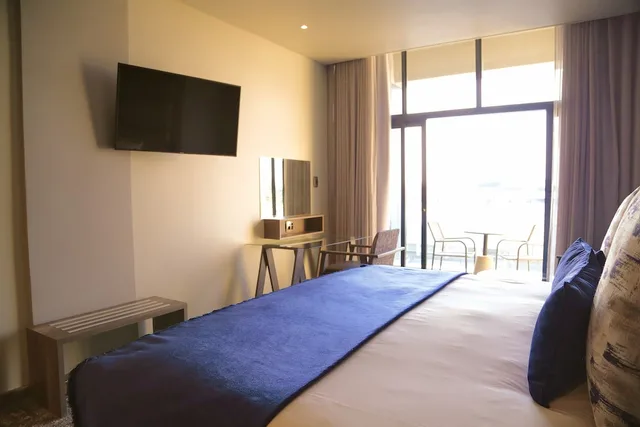 Superior, Deluxe, King Bed, North View، Blueberry Hill Hotel 5/7